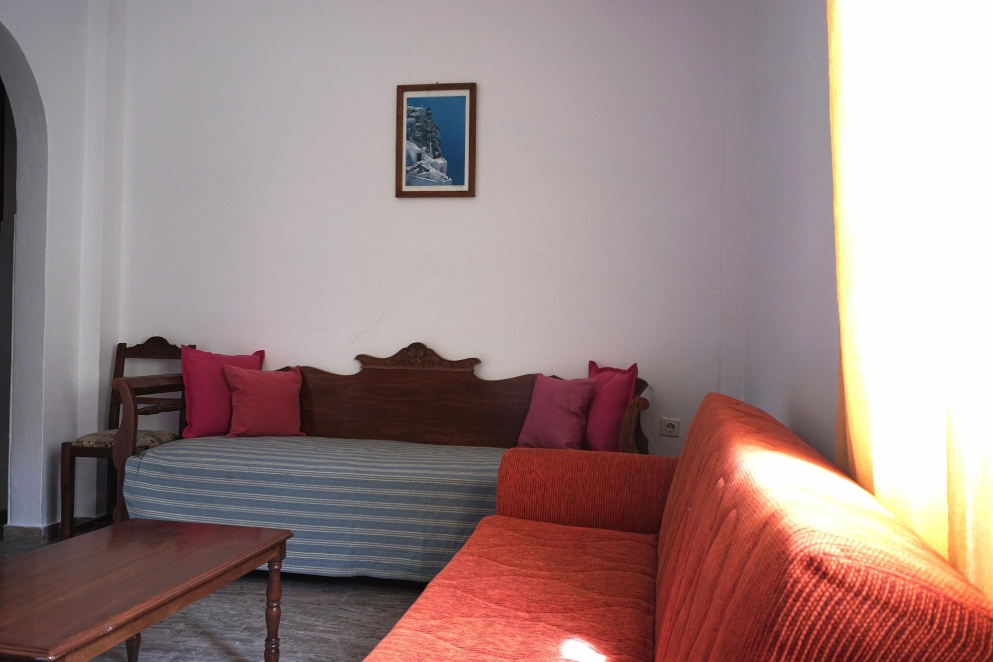 Black Sand Apartments Kamari  Ngoại thất bức ảnh