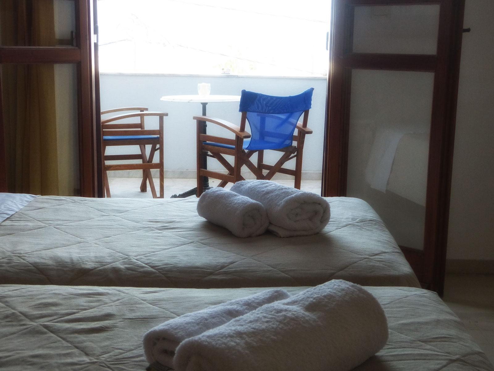 Black Sand Apartments Kamari  Ngoại thất bức ảnh
